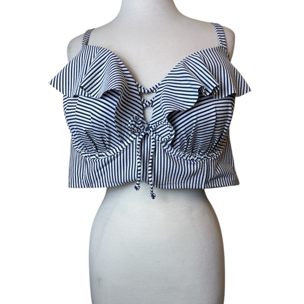 Cacique Swim Bikini Top Striped Black and White Women's Size 44DD Ruffles